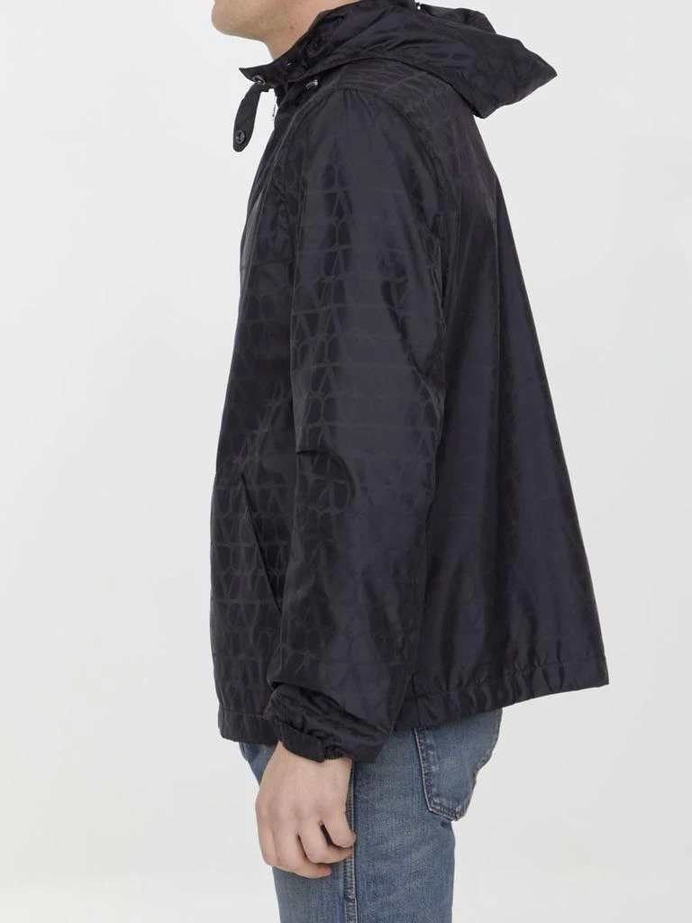 商品Valentino|Valentino Garavani Coats & Jackets in Black,价格¥9034,第3张图片详细描述