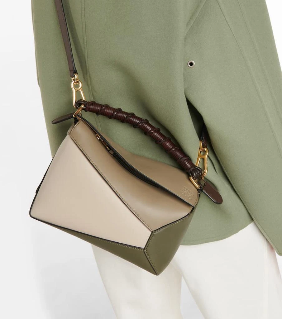 商品Loewe|Puzzle Edge Small皮革单肩包,价格¥31146,第3张图片详细描述