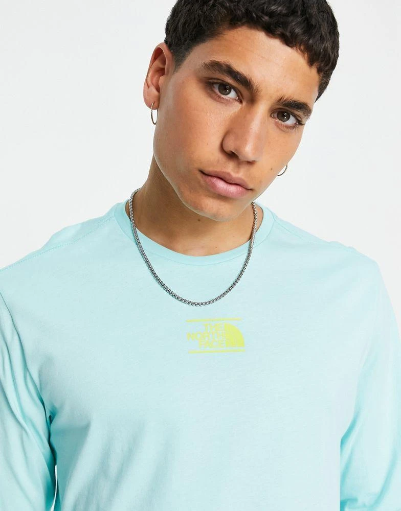 商品The North Face|The North Face Centre Dome long sleeve t-shirt in aqua blue Exclusive at ASOS,价格¥192,第3张图片详细描述