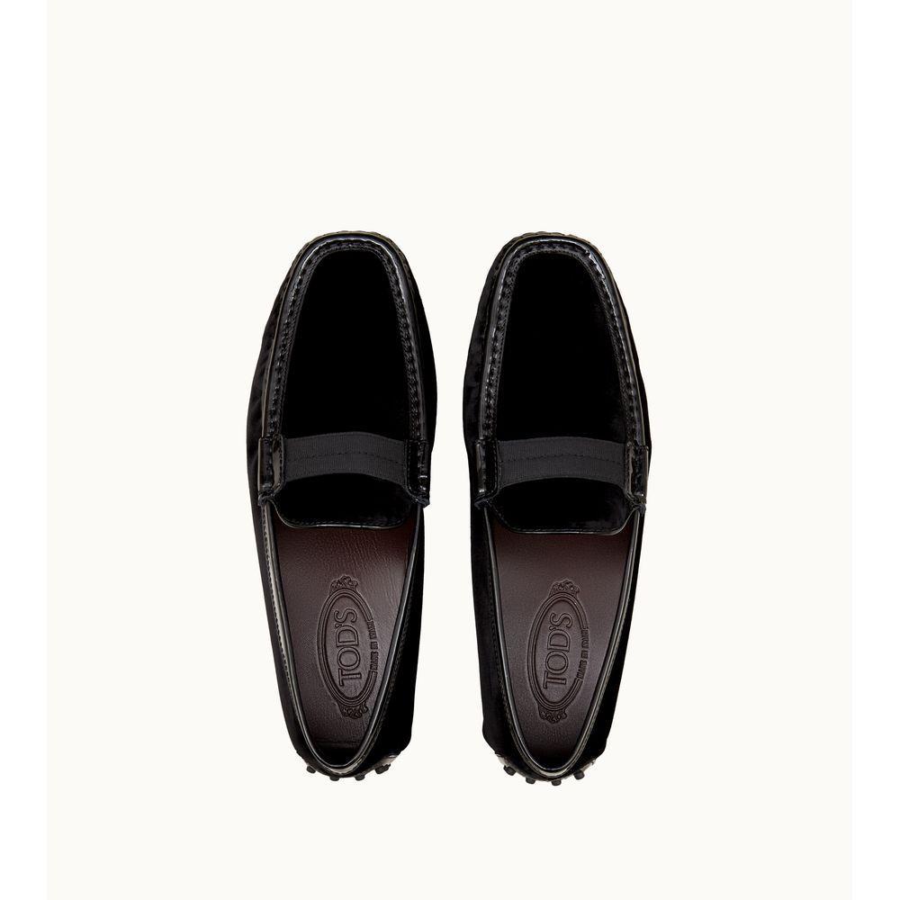 商品Tod's|Gommino Driving Shoes in Velvet,价格¥2269,第7张图片详细描述