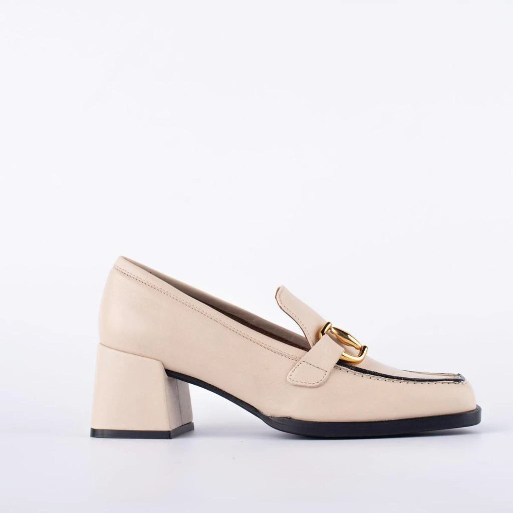 商品Angel Alarcon|Angel Alarcon Cream Leather Loafer With Metal Buckle,价格¥895,第1张图片