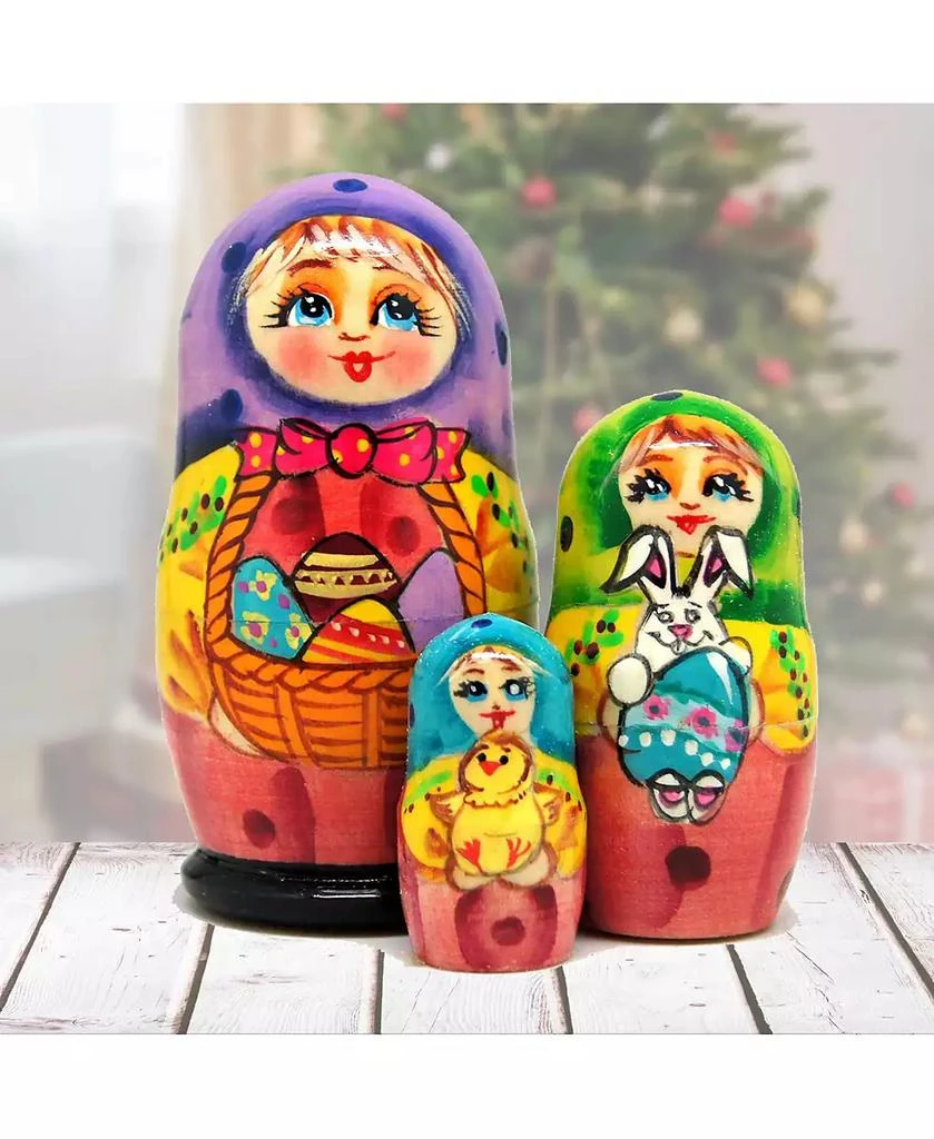 商品G.DeBrekht|Basket Matreshka Holiday Nesting Hand-Painted Doll, Set of 3,价格¥180,第3张图片详细描述