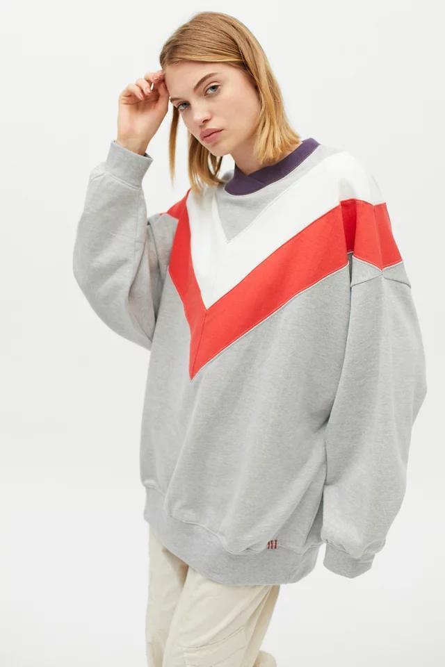 商品BDG|BDG London Mock Neck Sweatshirt,价格¥147,第1张图片