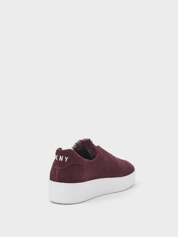 商品DKNY|Parker Suede Platform Slip On Sneaker,价格¥599,第2张图片详细描述