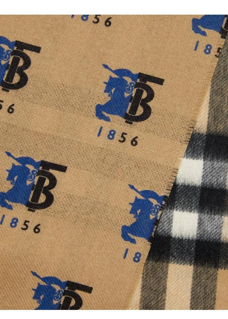 商品Burberry|Contrast logo graphic check cashmere scarf,价格¥4217,第2张图片详细描述