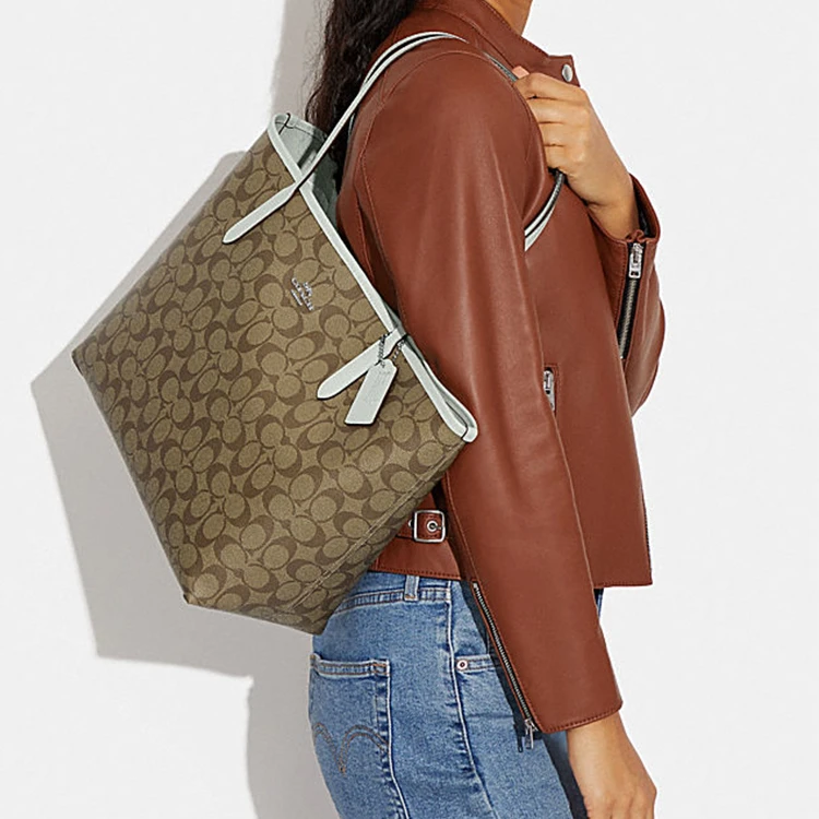 商品[国内直发] Coach|蔻驰 City 33 经典老花拉绳扣封口 PVC 托特包Tote包购物袋单肩手提包 大号 女款 棕色,价格¥1962,第6张图片详细描述