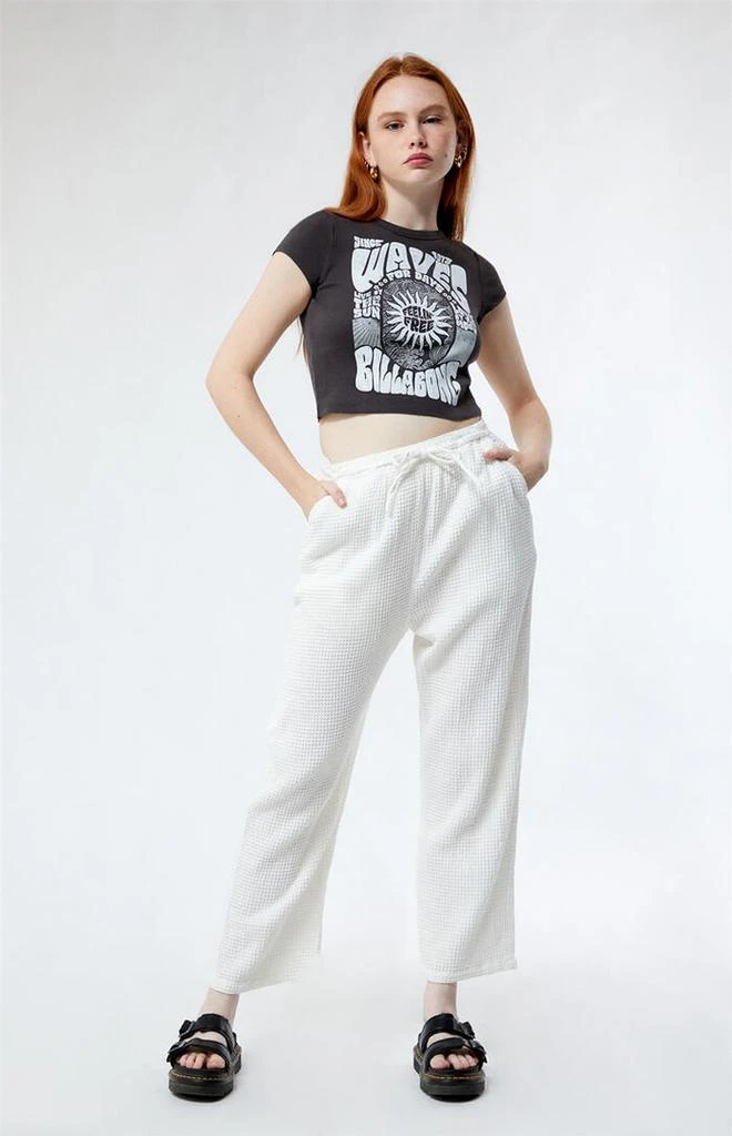 Live By The Sea Cropped T-Shirt 商品