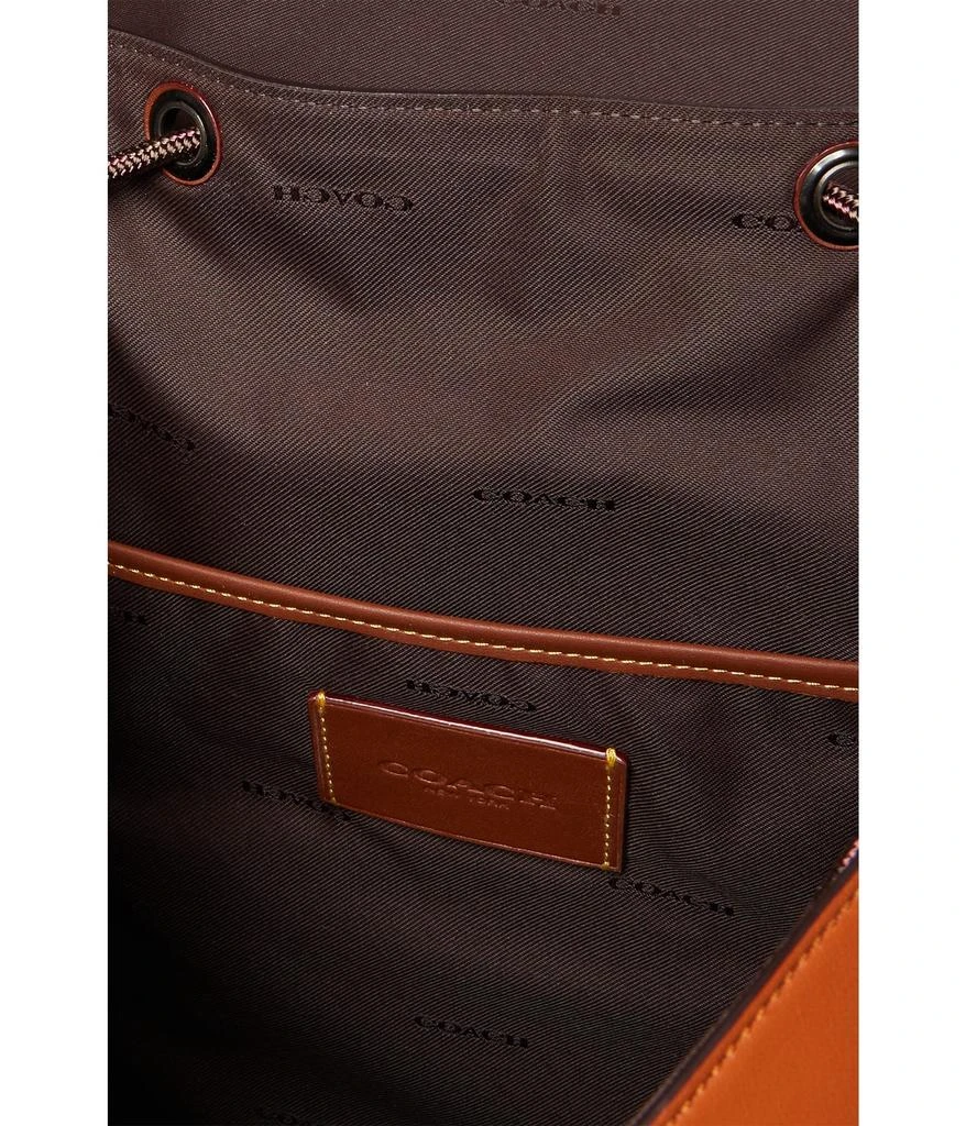 商品Coach|League Flap Backpack in Quilted Leather,价格¥2797,第3张图片详细描述