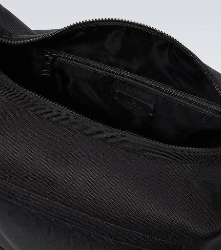 商品Moncler|Leather-trimmed tote bag,价格¥9462,第4张图片详细描述