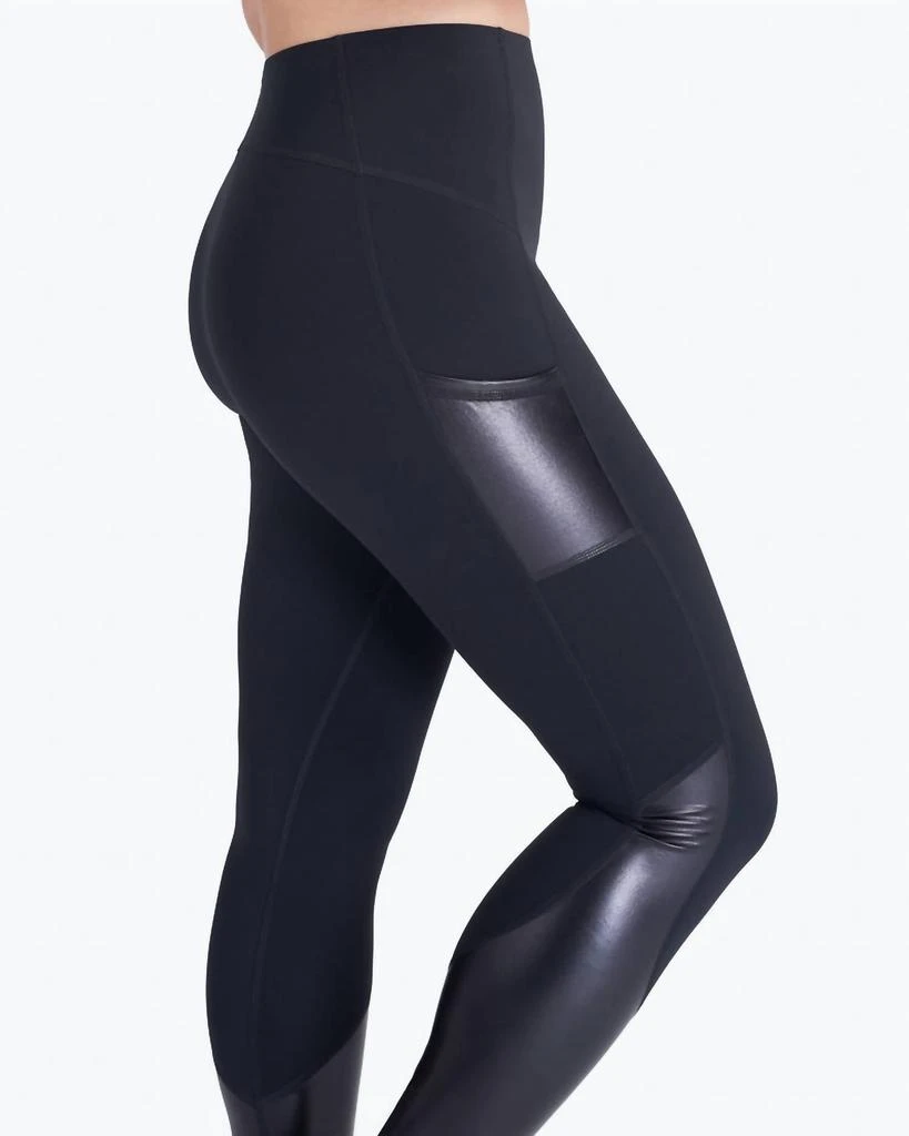 商品SPANX|Gloss Pocket Legging In Very Black,价格¥680,第1张图片