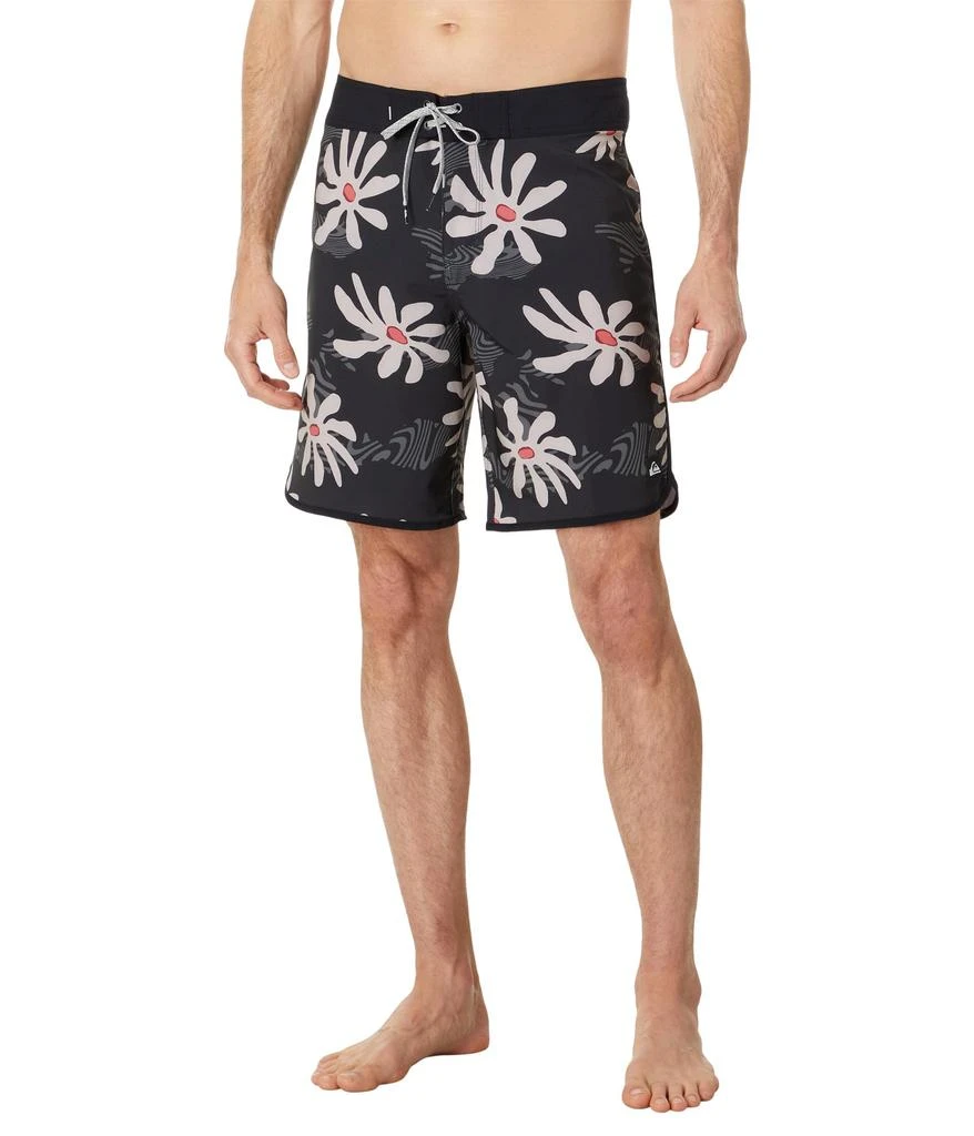 商品Quiksilver|Surfsilk Scallop 19" Boardshorts,价格¥442,第1张图片