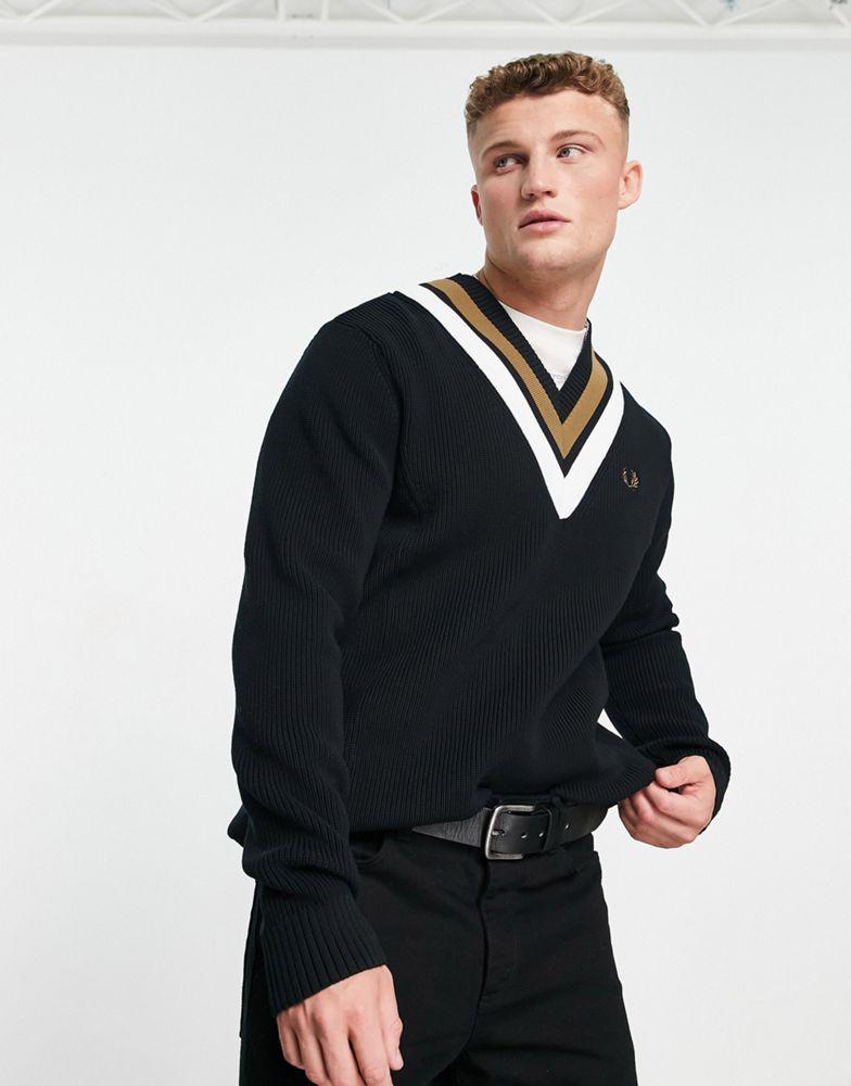 Fred Perry striped v neck jumper in black商品第1张图片规格展示