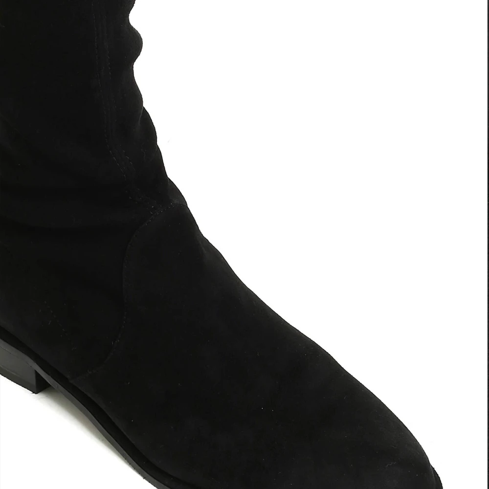 商品Stuart Weitzman|STUART WEITZMAN 女士踝靴 LOWLAND-SUEDE-STR-BLK,价格¥3356,第1张图片