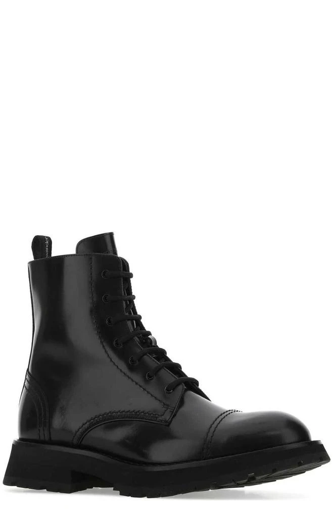 商品Alexander McQueen|Alexander McQueen Lace-Up Ankle Boots,价格¥4004,第2张图片详细描述