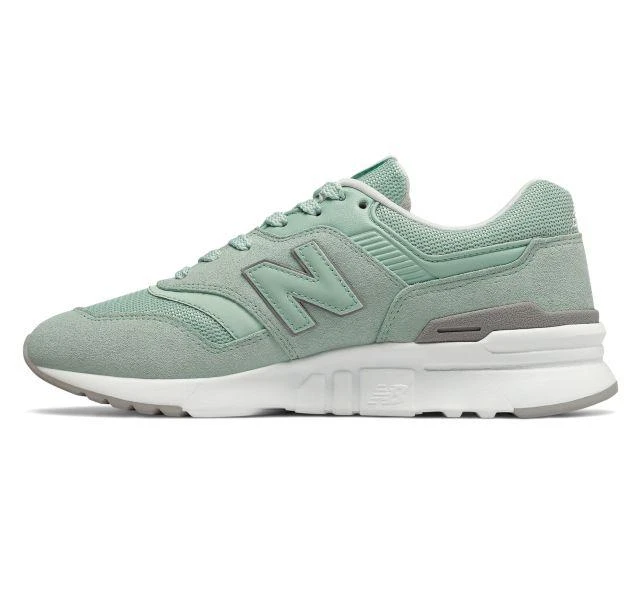 商品New Balance|Women's 997H Classic Essential 运动鞋,价格¥269,第2张图片详细描述