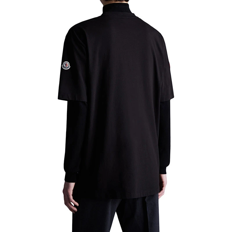商品Moncler|【预售3-7天】Moncler/蒙克莱 22年秋冬新款 男士黑色纯棉蜘蛛侠标志短袖T恤H20918C000048390T999,价格¥2154,第5张图片详细描述