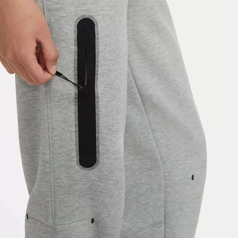 商品NIKE|Nike Women's Sportswear Tech Fleece Pants,价格¥834,第4张图片详细描述