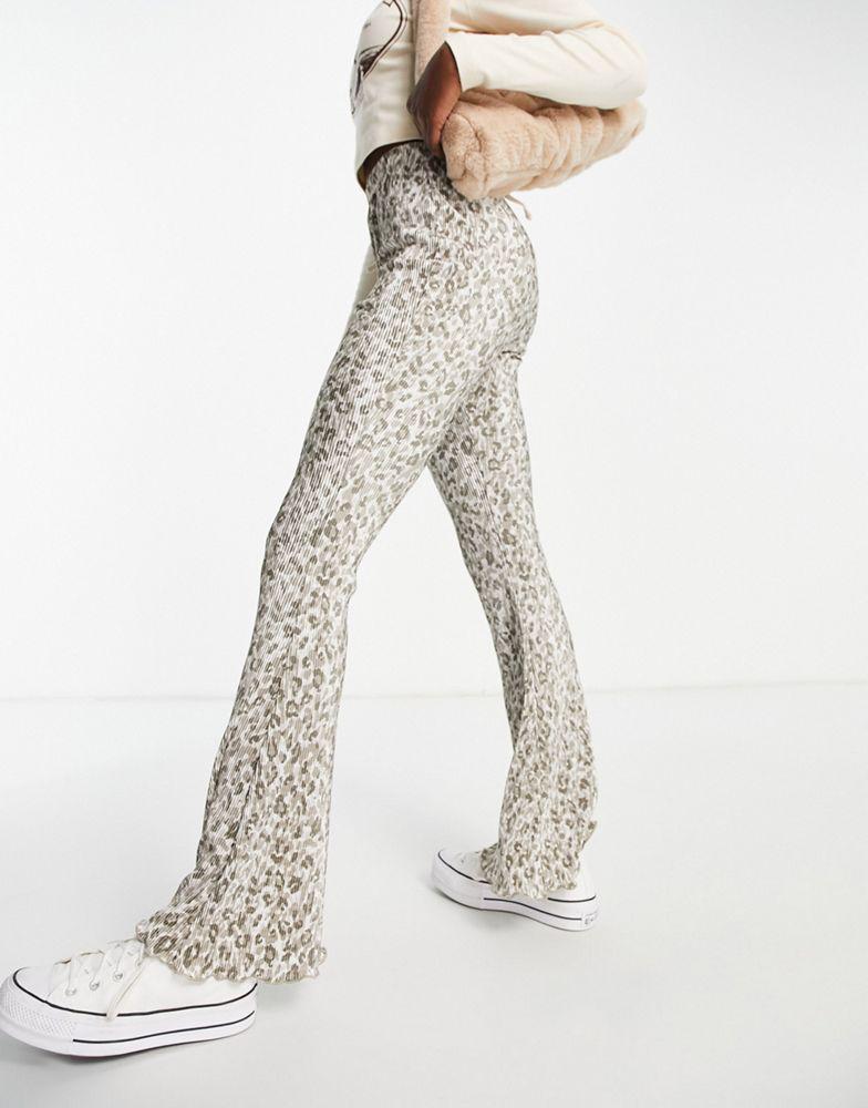 Topshop plisse flared trouser in leopard print商品第3张图片规格展示