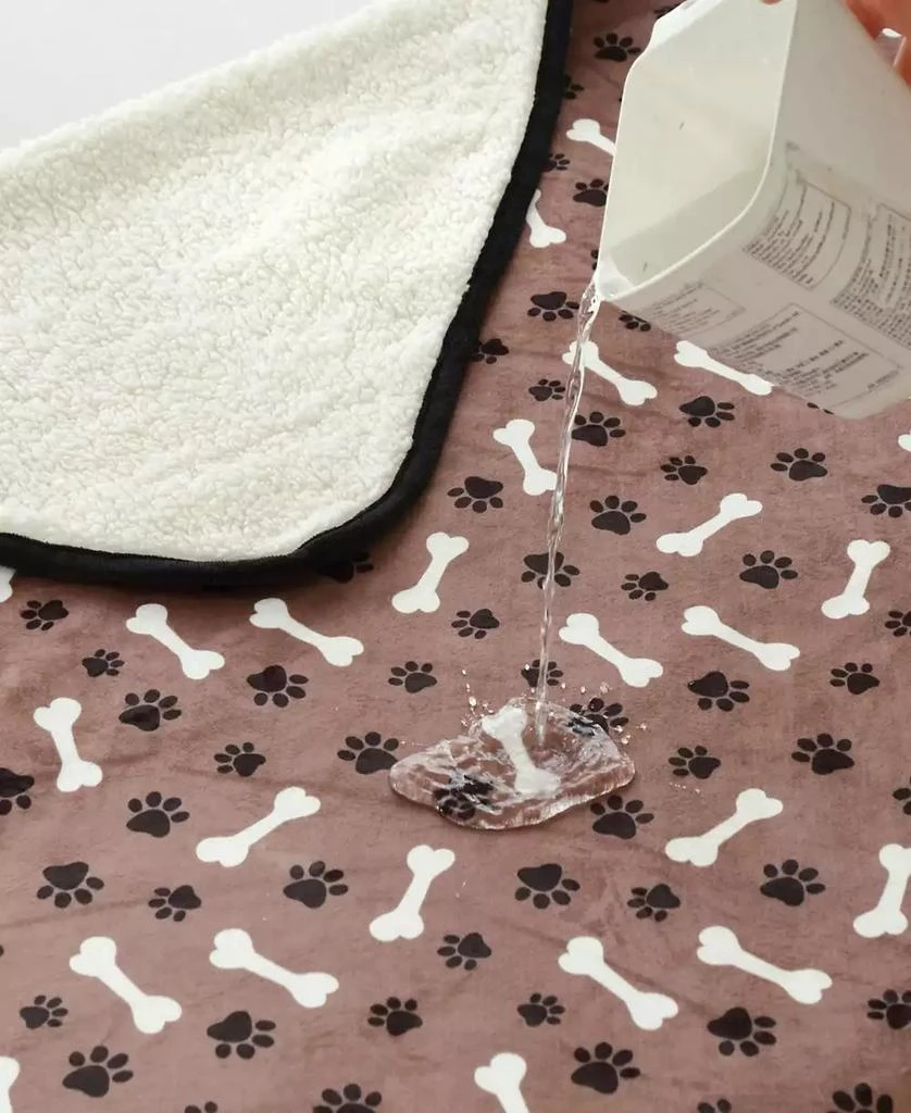 商品Happycare Textiles|Advanced Water Resistant Pets Print Comfort Throw, 50" x 60",价格¥195,第5张图片详细�描述