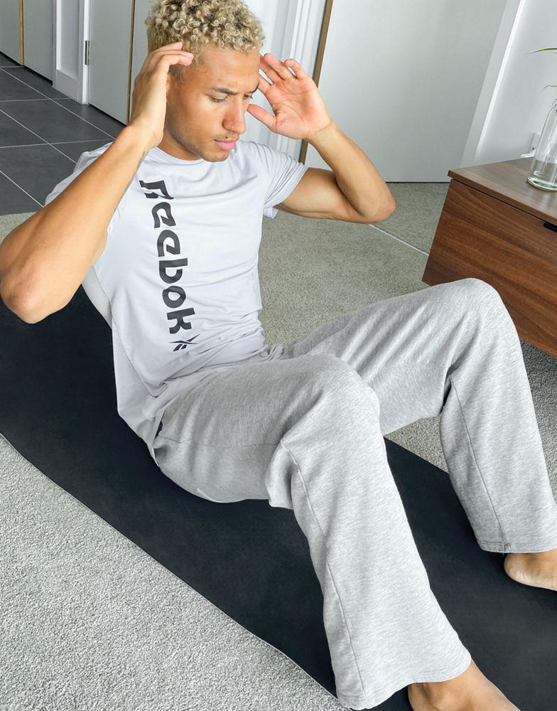 Reebok Mens workout t-shirt in grey商品第3张图片规格展示