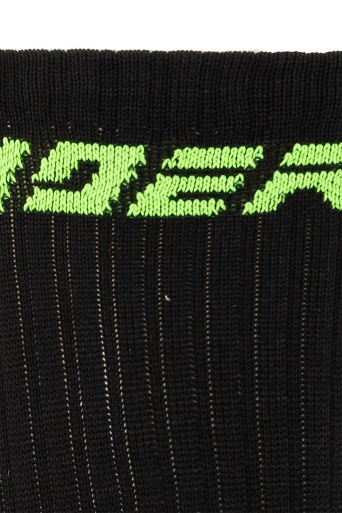 商品Fila|Fila Logo Intarsia Socks,价格¥76,第2张图片详细描述