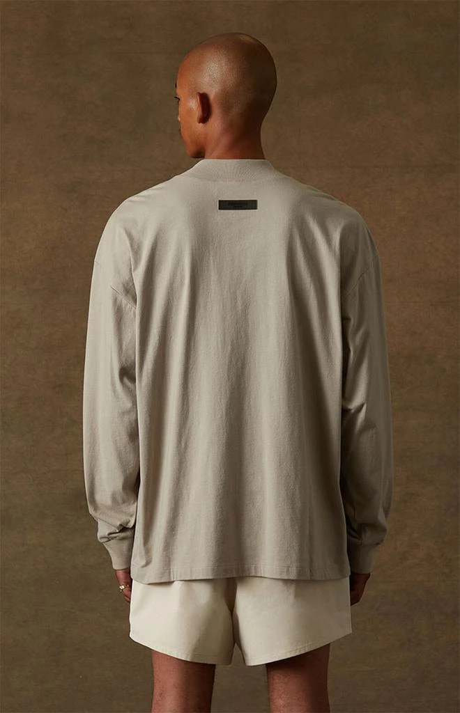 商品Essentials|Smoke Long Sleeve T-Shirt,价格¥493,第4张图片详细描述