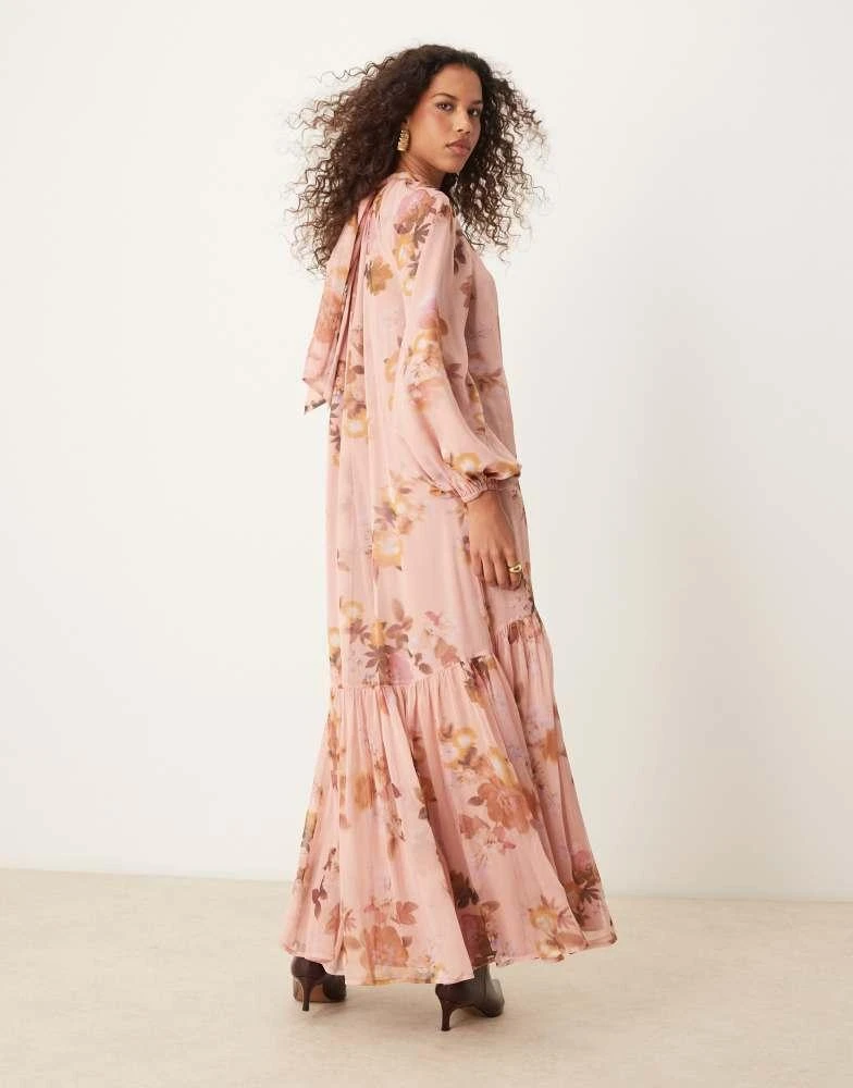商品ASOS|ASOS DESIGN smock tie bow back maxi dress in pink blurred floral print,价格¥622,第4张图片详细描述