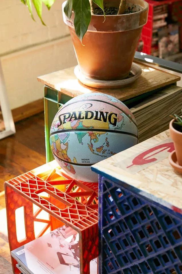 商品Spalding|Spalding斯伯丁篮球 地球仪版 50903178-045,价格¥218,第2张图片详细描述