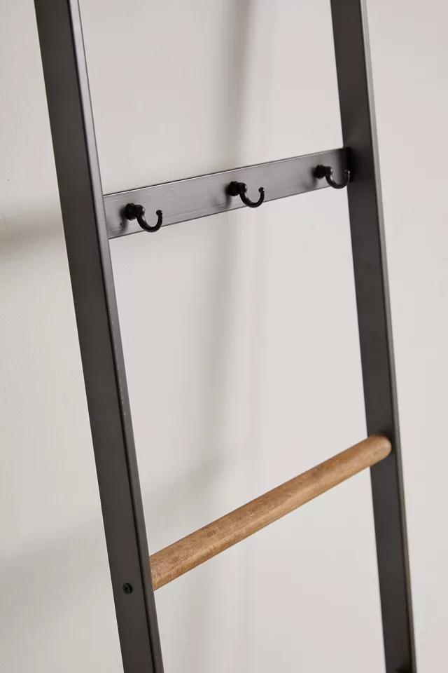 商品Urban Outfitters|Metal Storage Ladder,价格¥1173,第6张图片详细描述