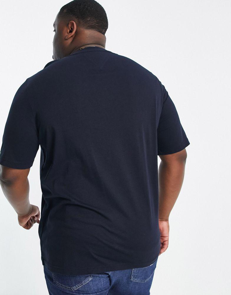 Tommy Hilfiger Big & Tall linear flag logo t-shirt in navy商品第2张图片规格展示