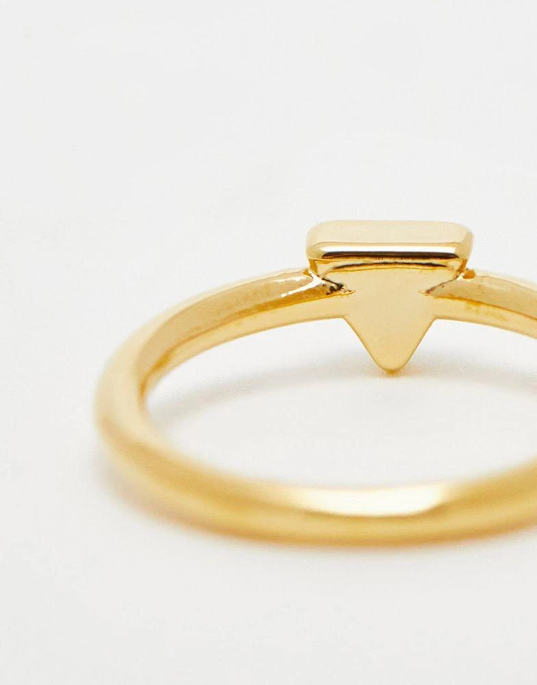 商品Orelia|Orelia band ring with Swarovski triangle crystal in gold plate,价格¥271,第3张图片详细描述