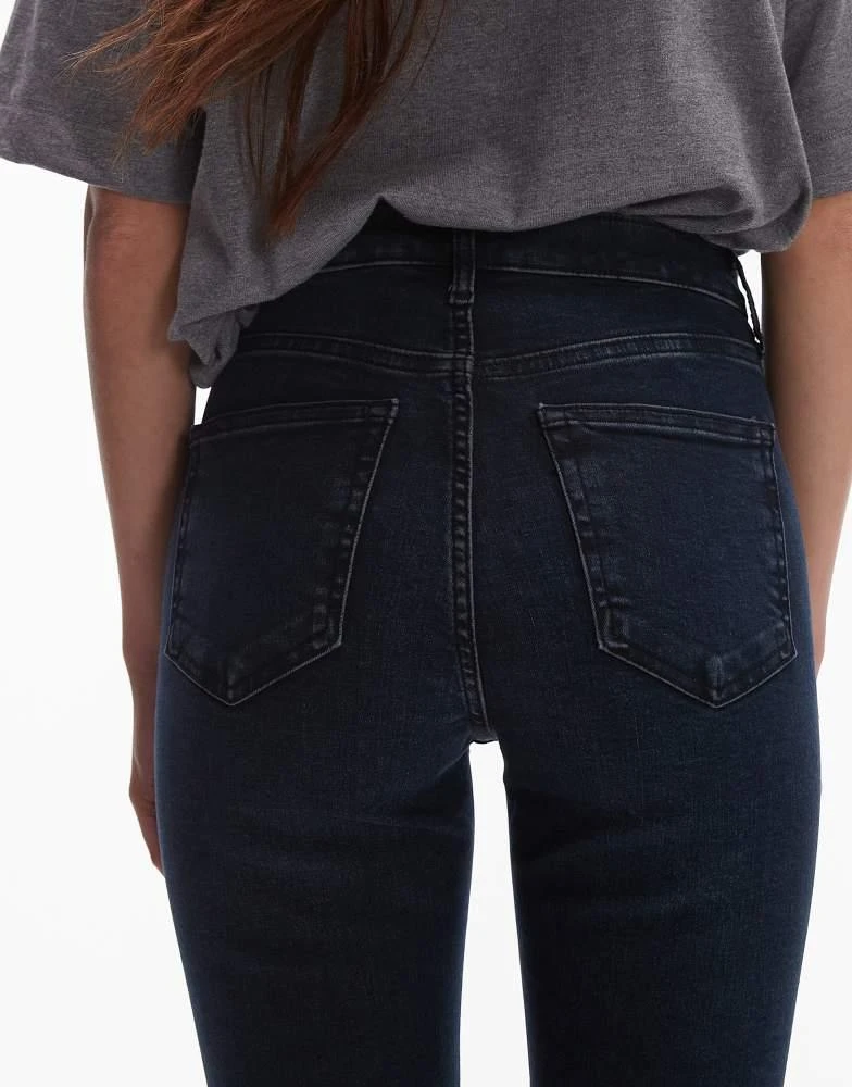 商品Topshop|Topshop high rise Jamie jeans in blue black,价格¥406,第4张图片详细描述