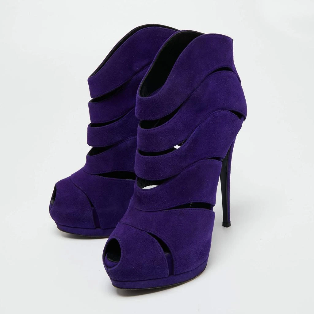商品[二手商品] Giuseppe Zanotti|Giuseppe Zanotti Purple Suede Wave Cut Out Peep Toe Platform Booties Size 38,价格¥1315,第2张图片详细描述