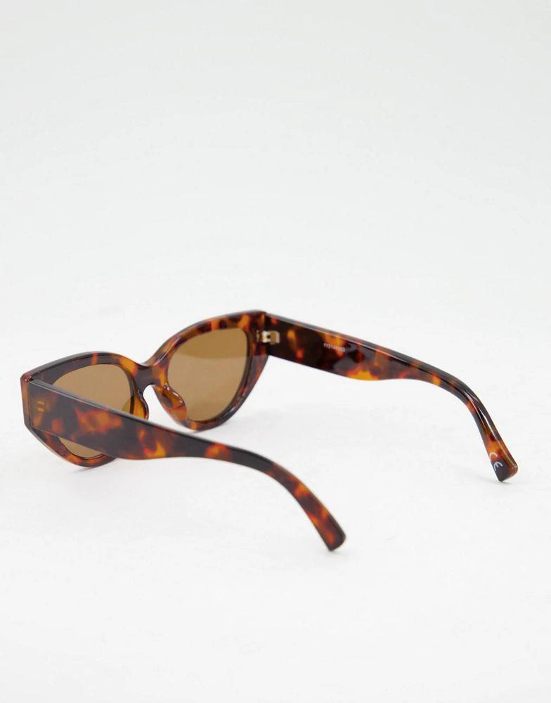 商品ASOS|ASOS DESIGN frame cat eye sunglasses with bevel detail in brown tort - BROWN,价格¥82,第3张图片详细描述