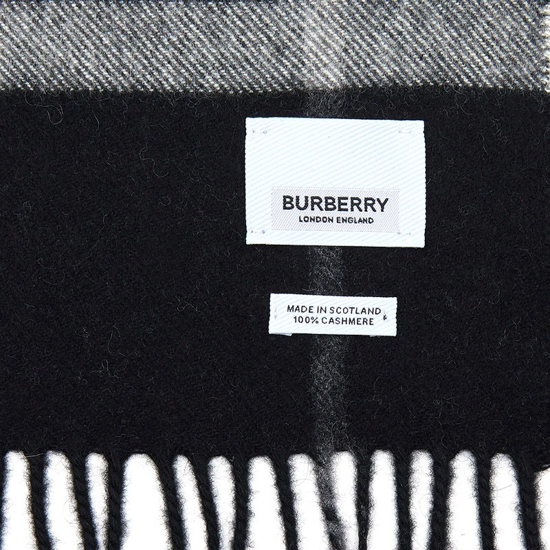 BURBERRY 黑色男士围巾 8015537 商品