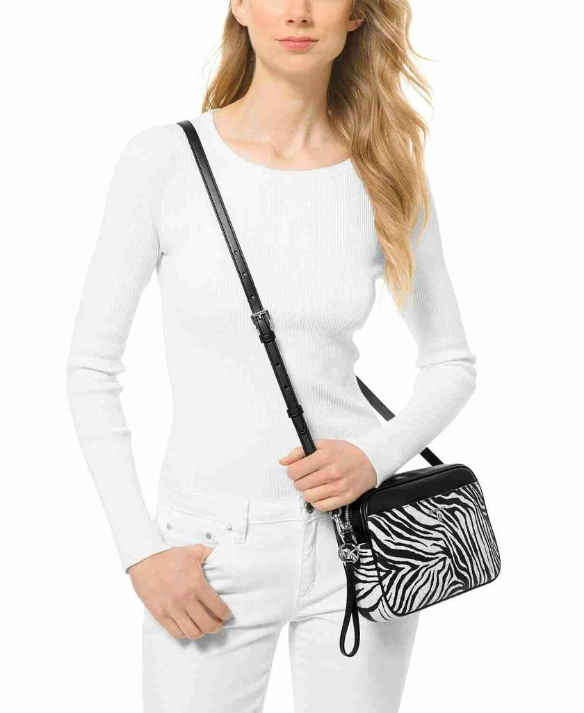 Jet Set Charm EW MK Signature VC Clutch Crossbody Bag 商品