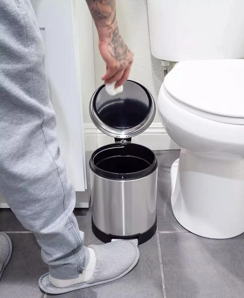 Two 1.6 Gallon Round Step On Trash Can Set, 2 Pieces, Stainless Steel, Twin Pack 商品