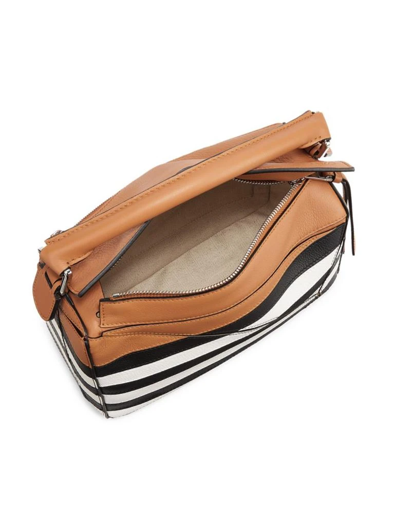 商品Loewe|Small Puzzle Marine Leather 斜挎包,价格¥6922,第2张图片详细描述