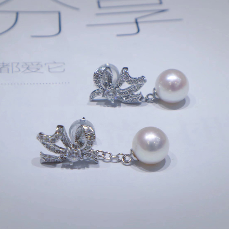 商品[国内直发] Order Dream|925银天然淡水珍珠akoya光泽蝴蝶结耳钉(一款二戴),价格¥492,第1张图片
