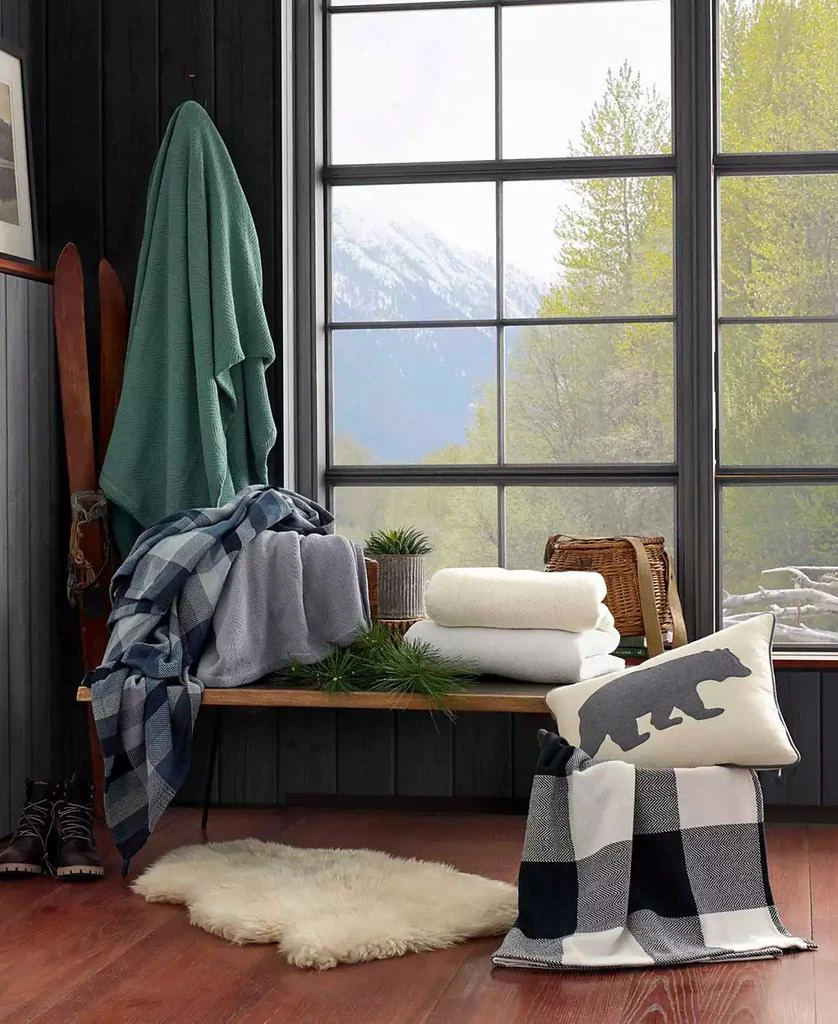 商品Eddie Bauer|Windsor Stripe Blanket,价格¥751,第2张图片详细描述