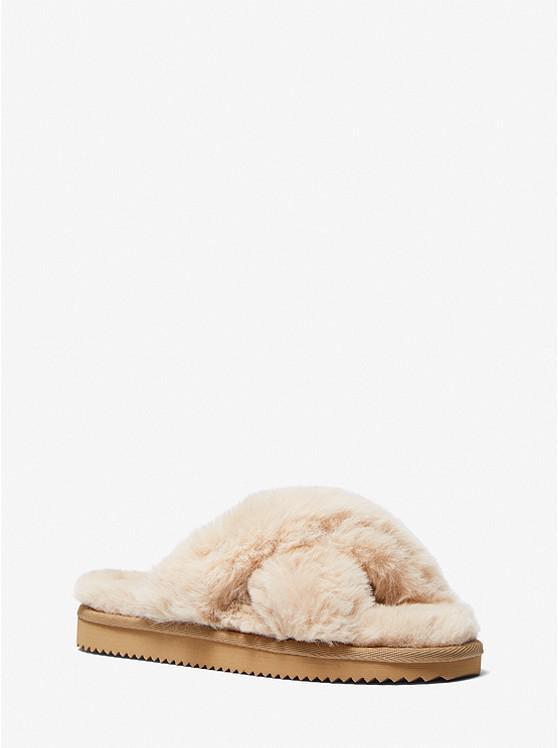 Lala Faux Fur Slide Sandal商品第1张图片规格展示