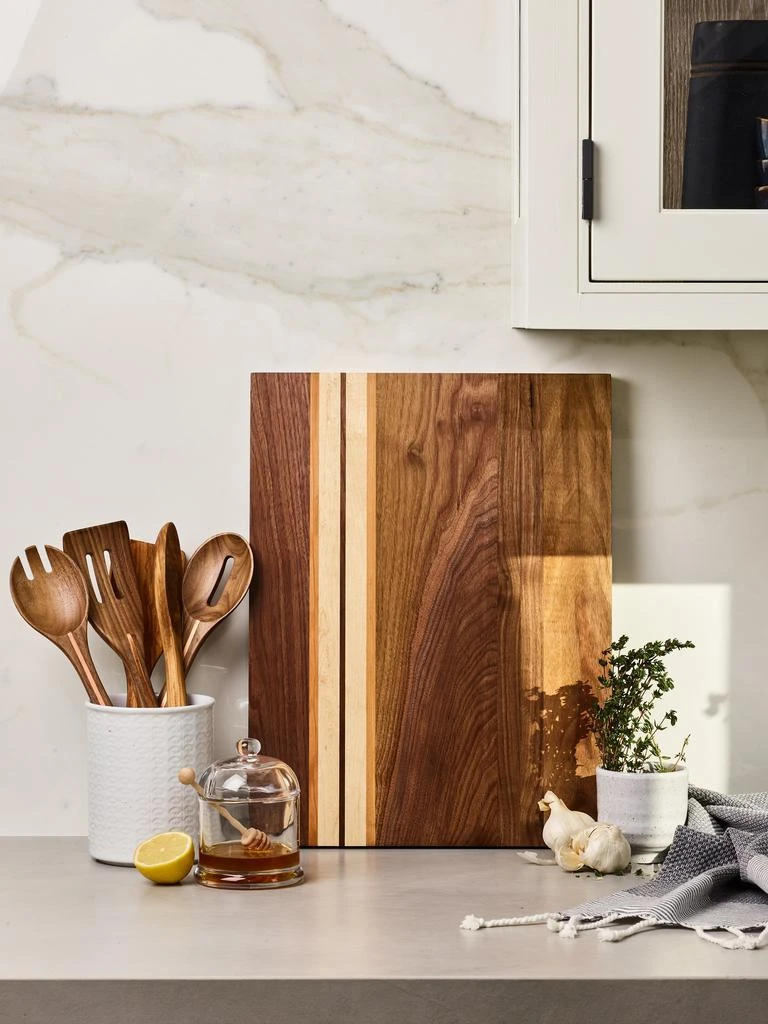 Motley Cutting Board 商品