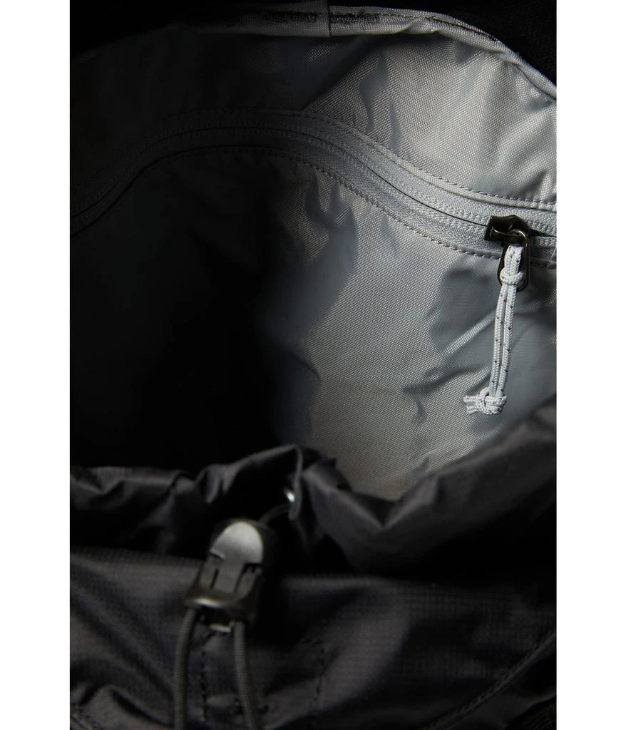 商品Arc'teryx|始祖鸟 10L双肩包,价格¥375,第3张图片详细描述