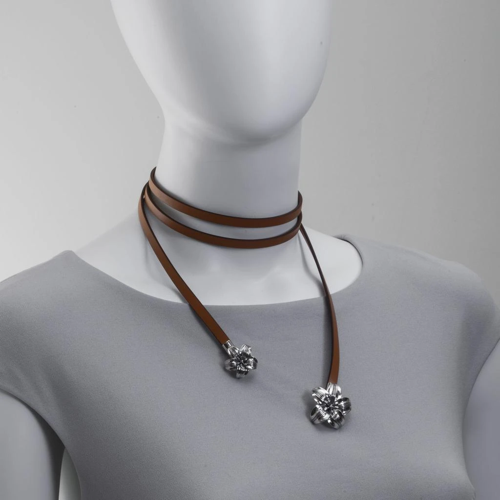 商品Salvatore Ferragamo|Salvatore Ferragamo Giglio Sterling Silver And Leather Choker Necklace 703491,价格¥829,第2张图片详细描述