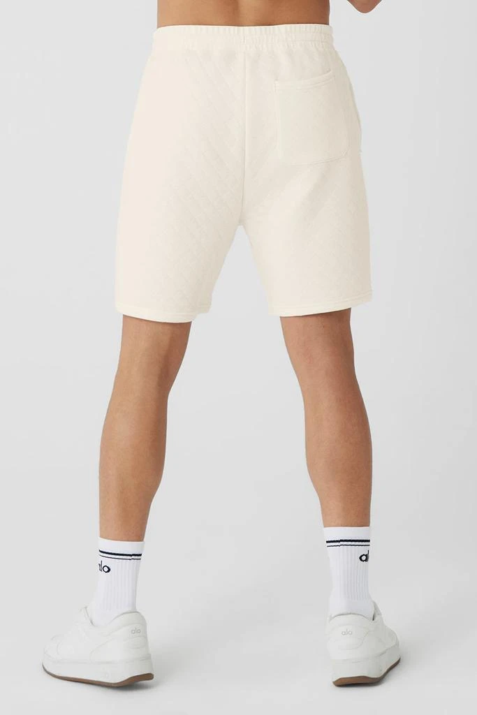 商品Alo|Quilted Stadium Short - Ivory,价格¥660,第2张图片详细描述