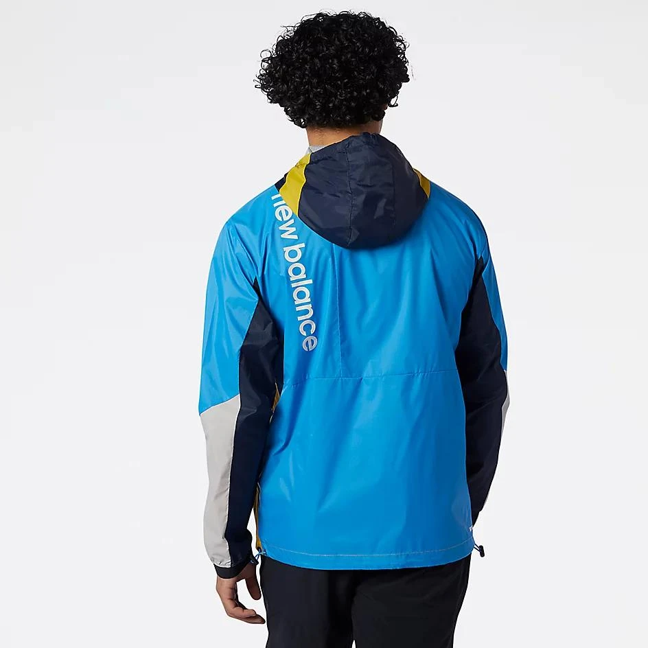 商品New Balance|R.W.T. Lightweight Woven Jacket,价格¥410,第3张图片详细描述