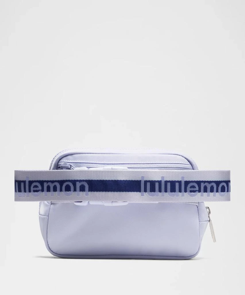 Everywhere Belt Bag 1L *Wordmark 商品