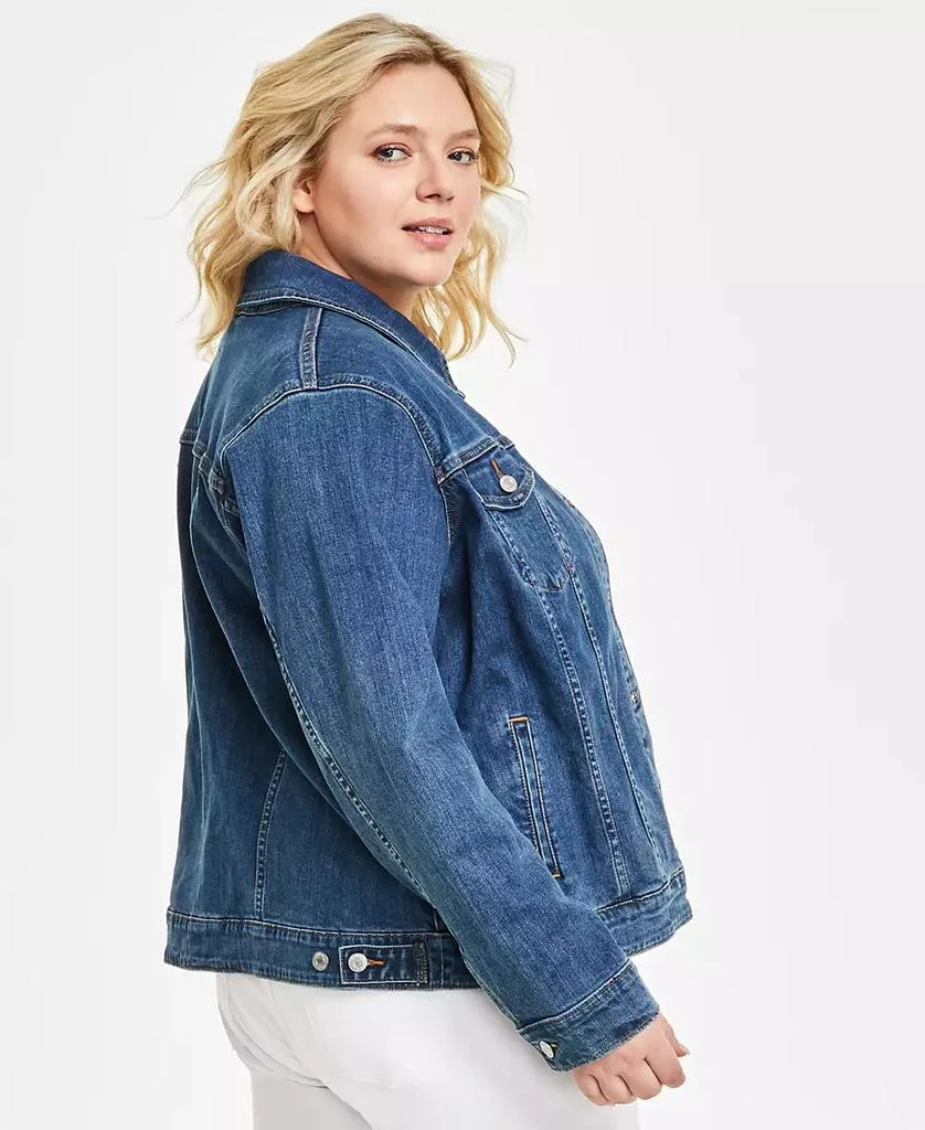 商品Levi's|Plus Size Button-Down Original Denim Trucker Jacket,价格¥618,第2张图片详细描述