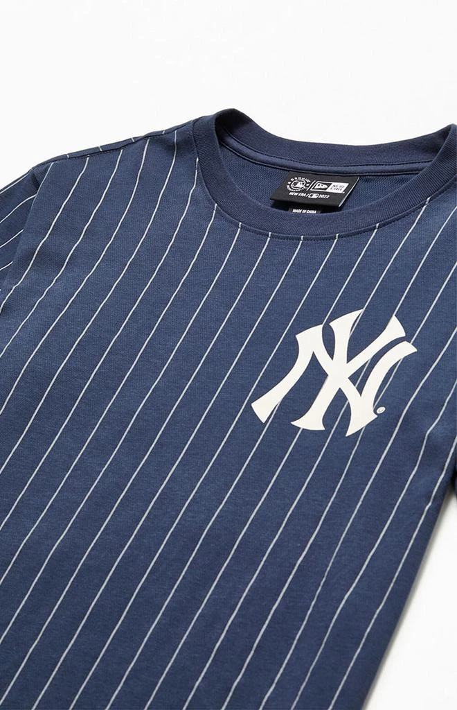 商品New Era|Pinstripe Yankees T-Shirt,价格¥333,第3张图片详细描述