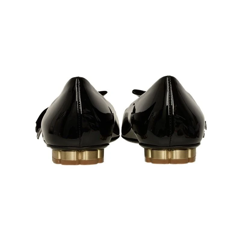 SALVATORE FERRAGAMO 女士黑色漆皮蝴蝶结平底船鞋 0684648 商品